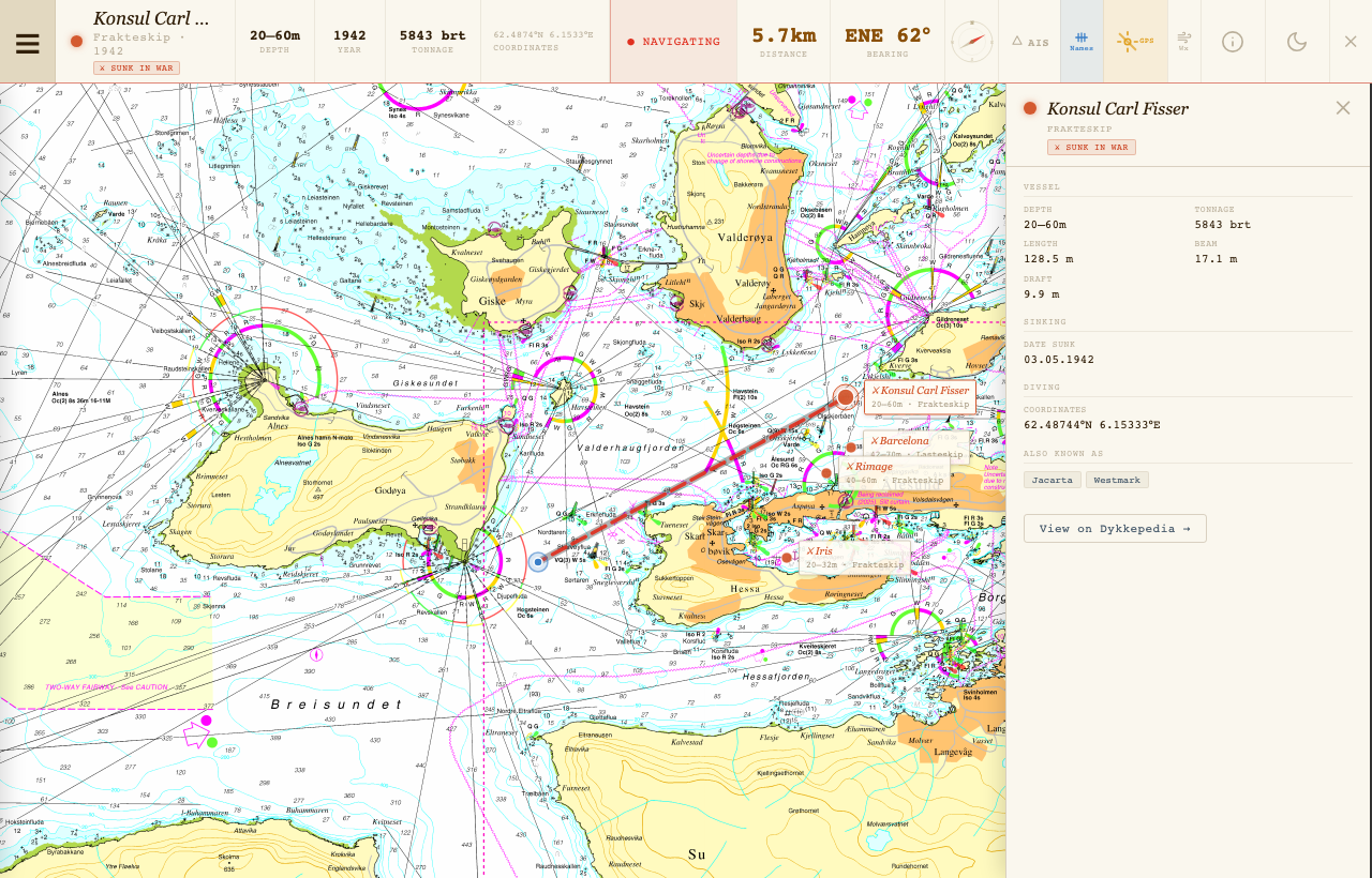 Map showing GPS dot, navigation line to Konsul Carl Fisser, and compass